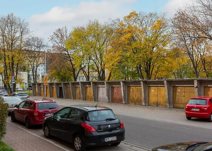 Studio Apartment Ochota Siemienskiego By Noclegi Renters