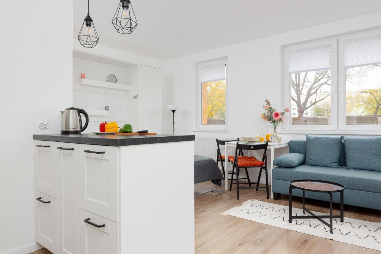 Ochota Siemienskiego By Renters Apartment