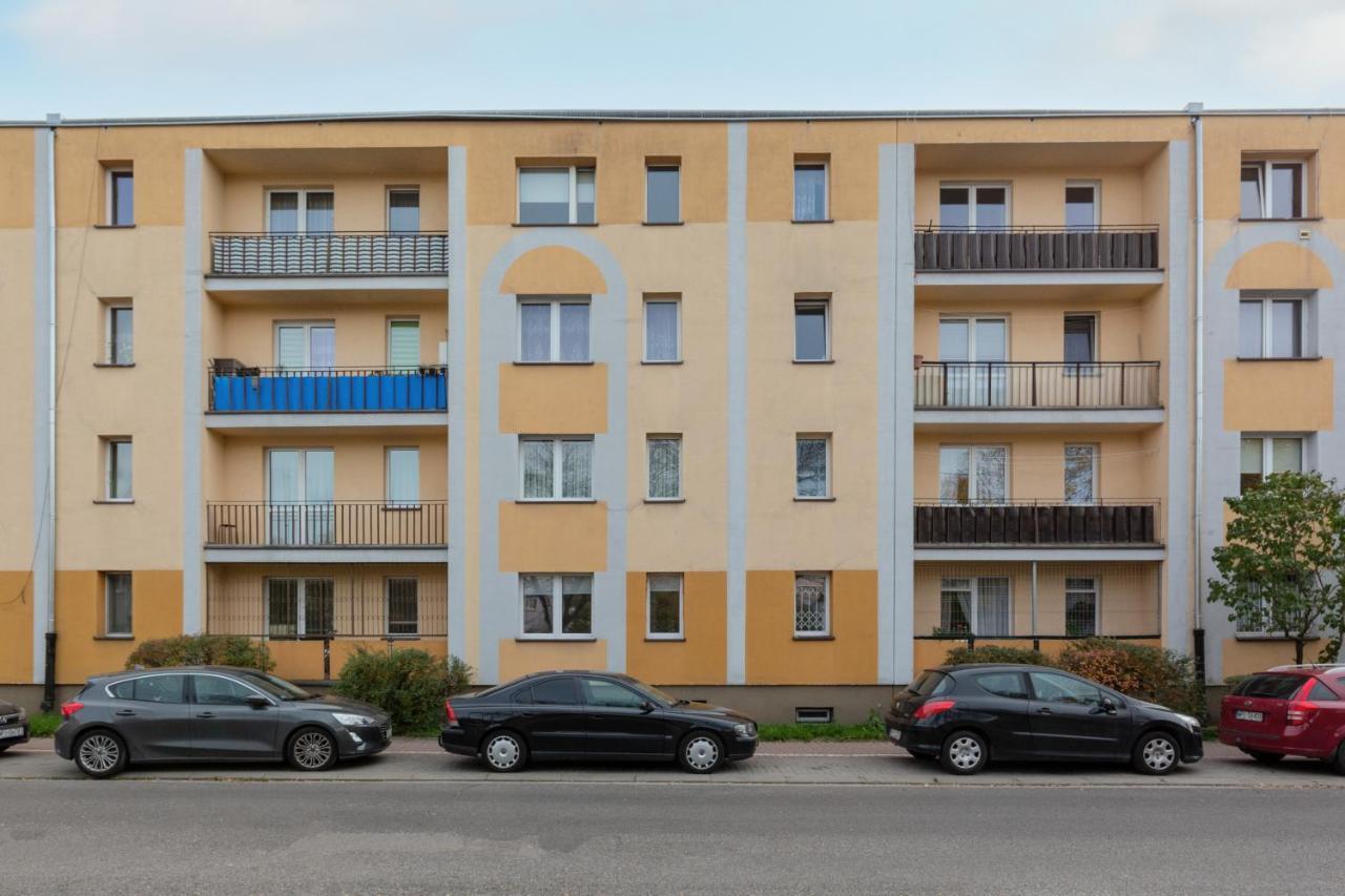 Apartment Ochota Siemienskiego By Renters Warsaw